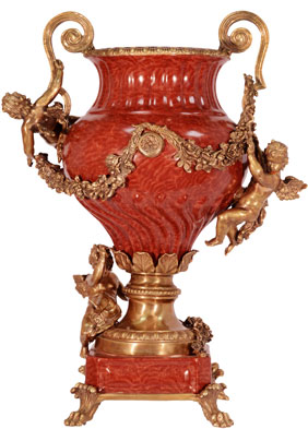 Vase mit Bronzemontierung
